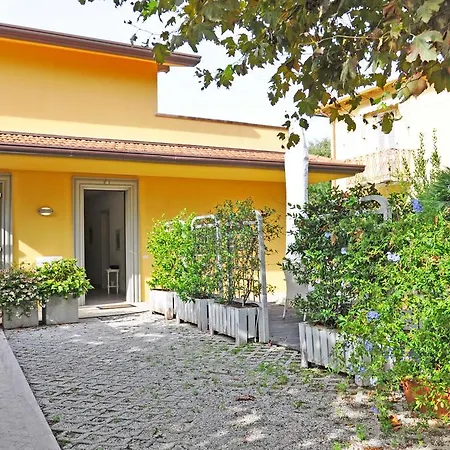 Apartment Fiumetto